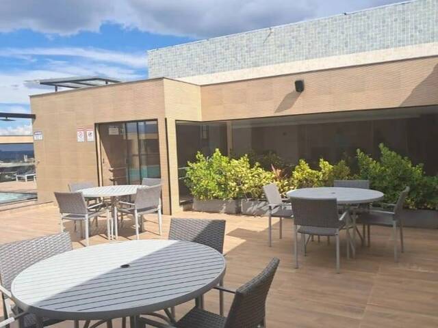#10 - Apartamento para Venda em Brasília - DF